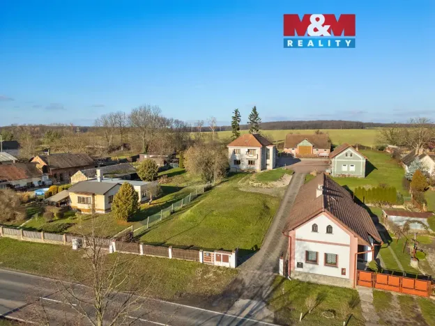 Prodej pozemku pro bydlení, Nechanice - Staré Nechanice, 778 m2