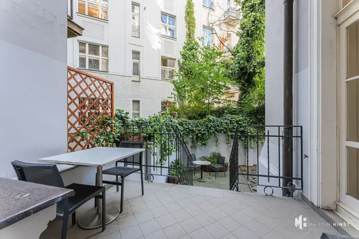 Prodej bytu 2+kk, Praha - Josefov, Maiselova, 97 m2