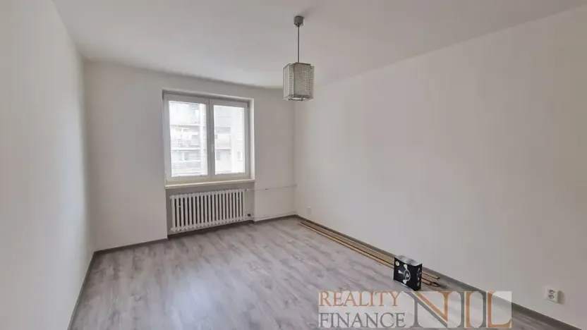 Pronájem bytu 3+1, Plzeň, Waltrova, 74 m2