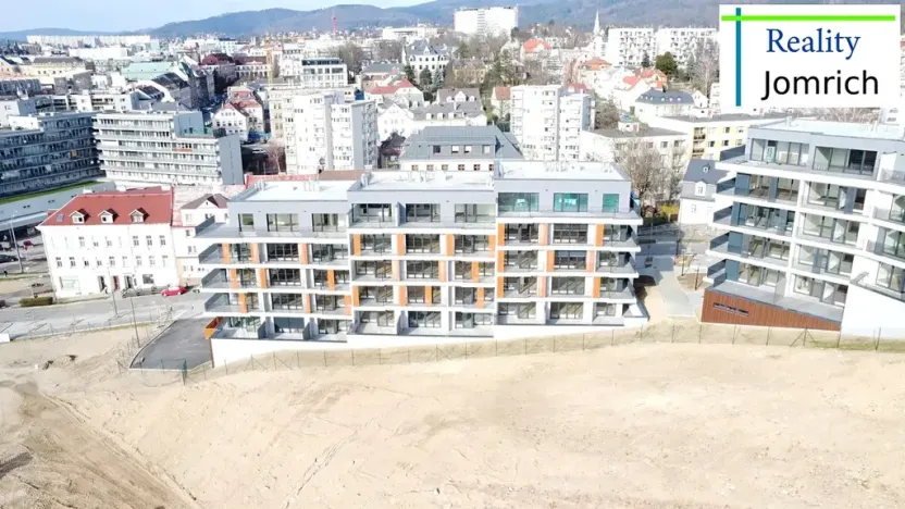 Pronájem bytu 3+kk, Liberec, Na Perštýně, 74 m2