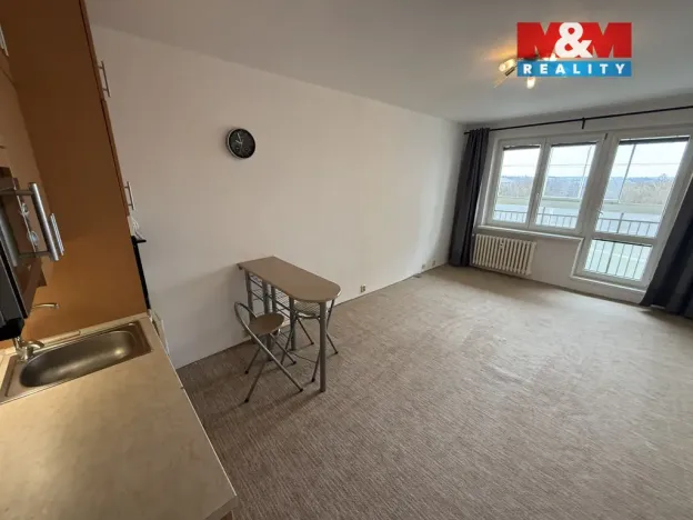 Prodej bytu 1+kk, Ostrava - Poruba, náměstí Václava Vacka, 30 m2