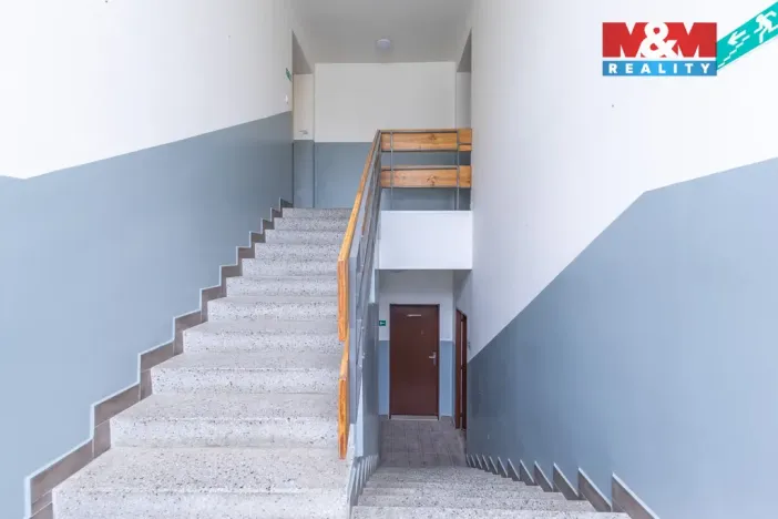 Pronájem skladu, Jirkov, Mostecká, 255 m2