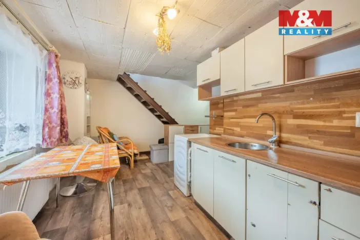 Prodej rodinného domu, Praha - Dubeč, Mikova, 120 m2