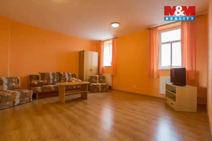Prodej bytu 4+1, Dolní Dunajovice, U Pekárny, 78 m2
