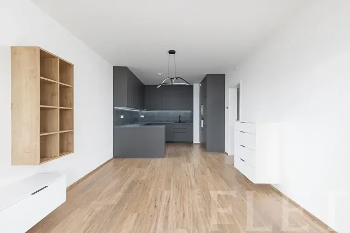 Pronájem bytu 3+kk, Praha - Hloubětín, Poděbradská, 86 m2