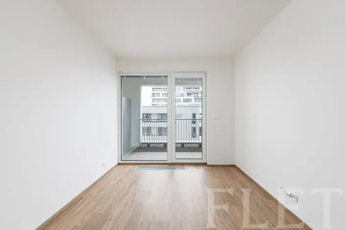 Pronájem bytu 3+kk, Praha - Hloubětín, Poděbradská, 86 m2