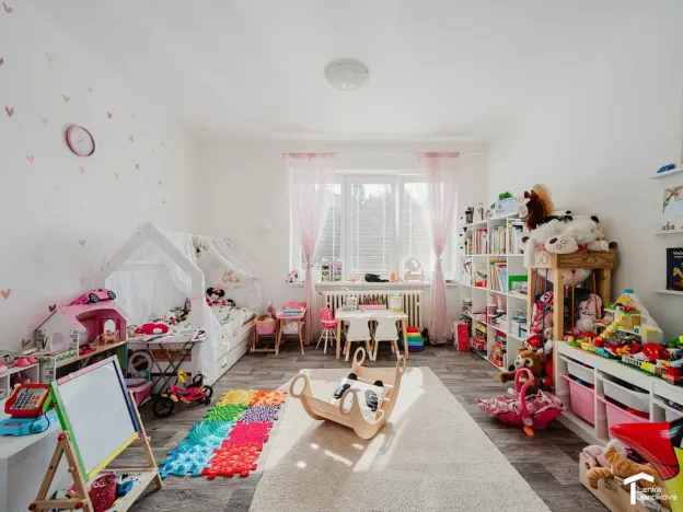 Prodej činžovního domu, Pardubice - Doubravice, 390 m2