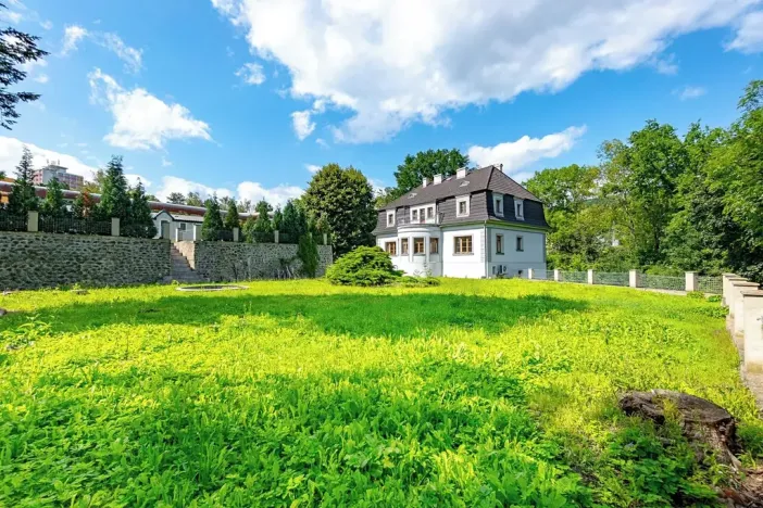 Prodej vily, Ústí nad Labem, Elišky Krásnohorské, 455 m2