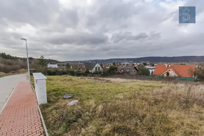 Prodej pozemku pro bydlení, Praha - Lipence, 1316 m2