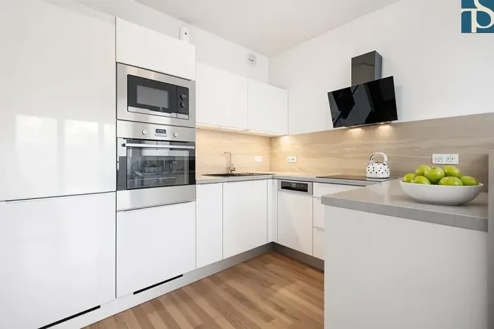 Prodej bytu 2+kk, Praha - Letňany, Hlučkova, 45 m2