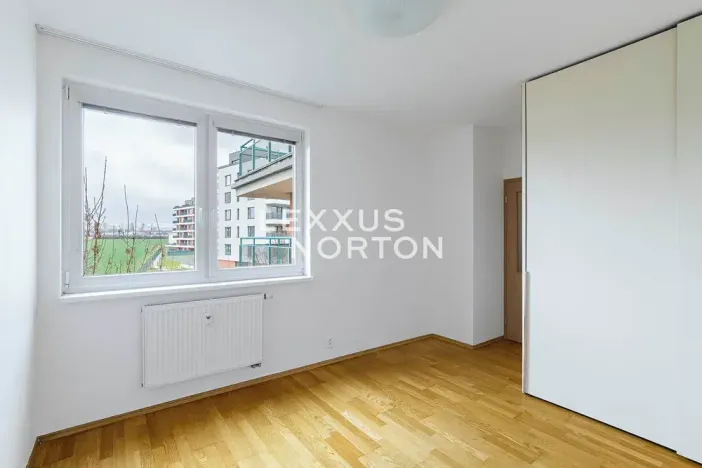 Pronájem bytu 2+kk, Praha - Letňany, Tupolevova, 56 m2