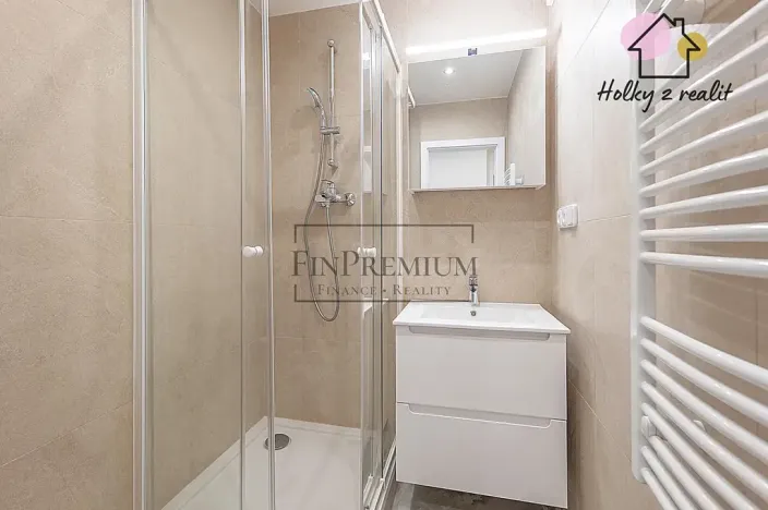 Pronájem bytu 1+kk, Praha - Hodkovičky, Klánova, 26 m2