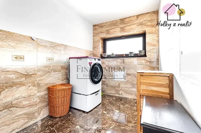 Prodej rodinného domu, Psáry, U Studny, 298 m2