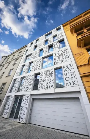 Prodej bytu 2+kk, Praha - Smíchov, Bieblova, 57 m2