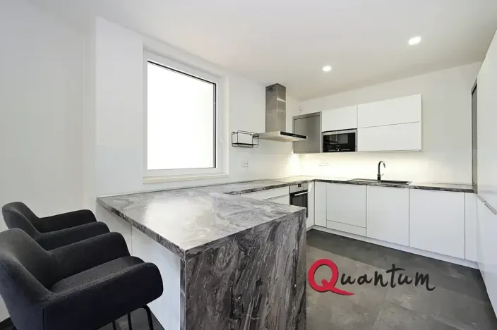 Pronájem bytu 4+kk, Praha - Prosek, Na samotě, 167 m2