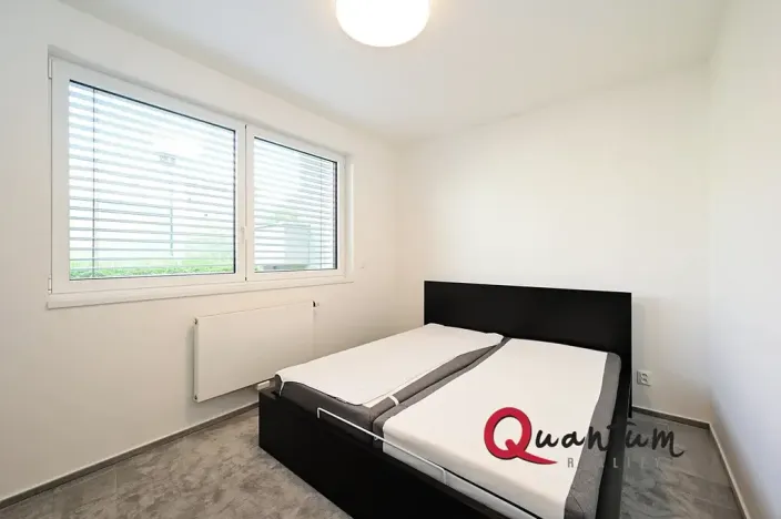 Pronájem bytu 4+kk, Praha - Prosek, Na samotě, 167 m2