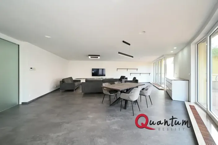 Pronájem bytu 4+kk, Praha - Prosek, Na samotě, 167 m2