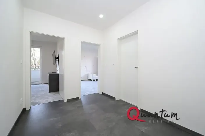 Pronájem bytu 4+kk, Praha - Prosek, Na samotě, 167 m2