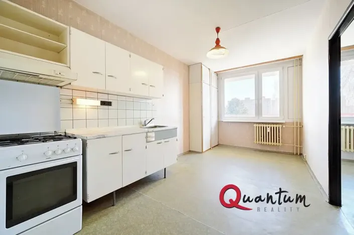 Prodej bytu 3+1, Praha - Chodov, Konstantinova, 64 m2