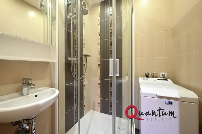 Pronájem bytu 2+1, Praha - Záběhlice, Sasanková, 58 m2