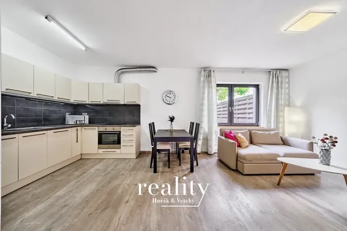 Pronájem bytu 2+kk, Nový Šaldorf-Sedlešovice, Pod Horou, 50 m2