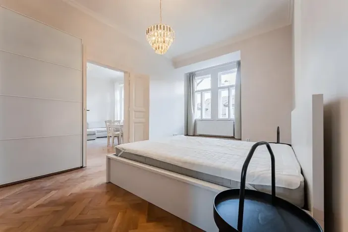 Pronájem bytu 2+kk, Praha - Staré Město, Kozí, 62 m2