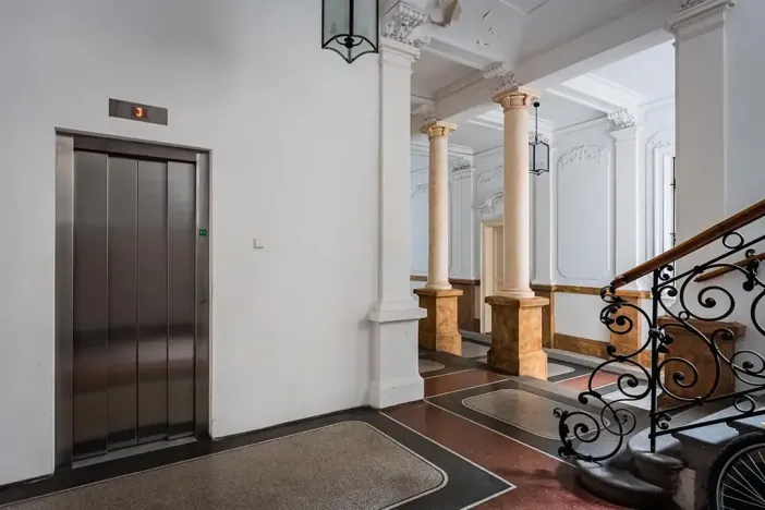 Pronájem kanceláře, Praha - Staré Město, Na Perštýně, 319 m2