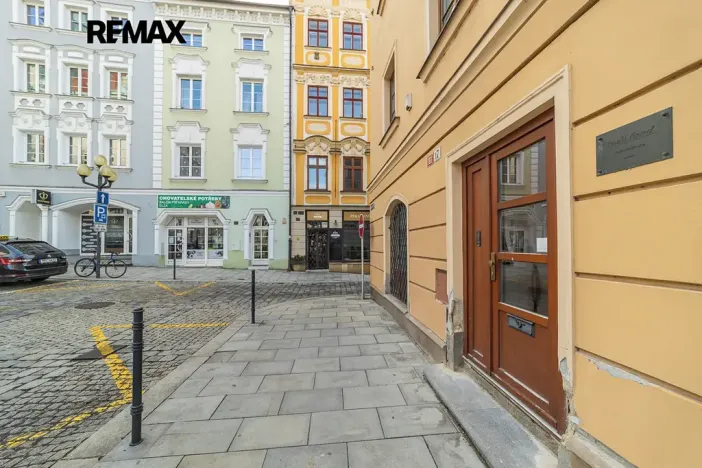 Prodej komerční nemovitosti, Šumperk, nám. Míru, 200 m2