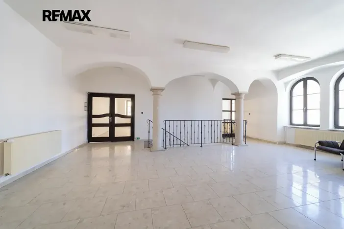 Prodej obchodního prostoru, Králíky, 5. května, 519 m2