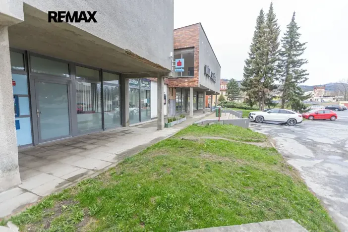 Prodej obchodního prostoru, Město Albrechtice, Míru, 1427 m2