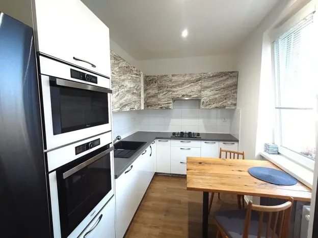 Pronájem bytu 2+1, Praha - Vršovice, Kubánské náměstí, 54 m2