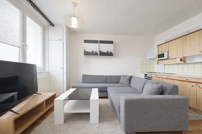 Pronájem bytu 2+kk, Otrokovice, SNP, 37 m2