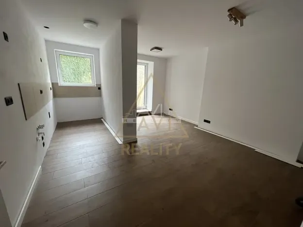 Pronájem bytu 2+kk, Praha - Libeň, Andrštova, 58 m2
