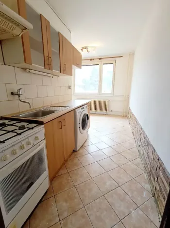 Pronájem bytu 1+1, Frýdlant, Školní, 43 m2