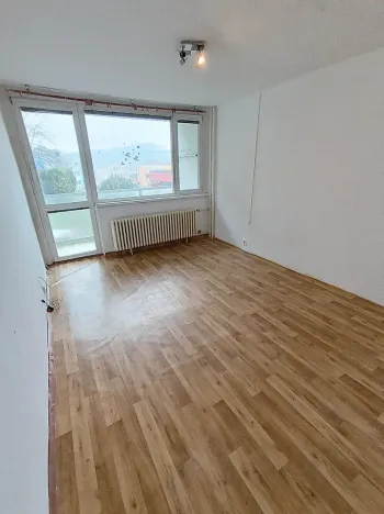 Pronájem bytu 1+1, Frýdlant, Školní, 43 m2