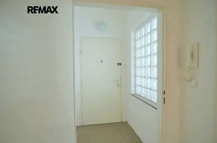 Pronájem bytu 2+1, Praha - Libeň, Pivovarnická, 78 m2