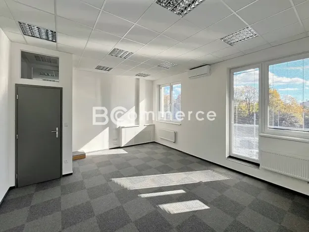 Pronájem kanceláře, Brno, 61 m2