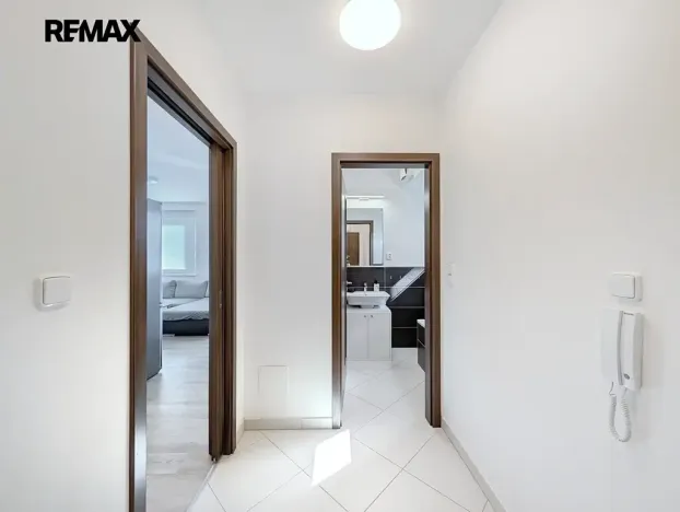 Prodej bytu 2+kk, Praha - Hlubočepy, Hugo Haase, 55 m2