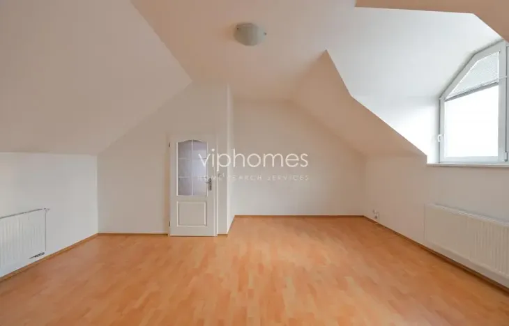 Pronájem vily, Průhonice, Pod Valem II., 200 m2