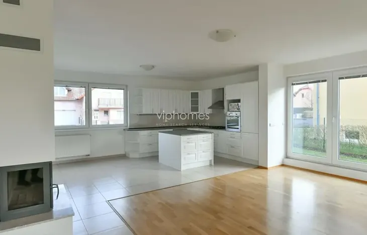 Pronájem vily, Průhonice, Pod Valem II., 285 m2