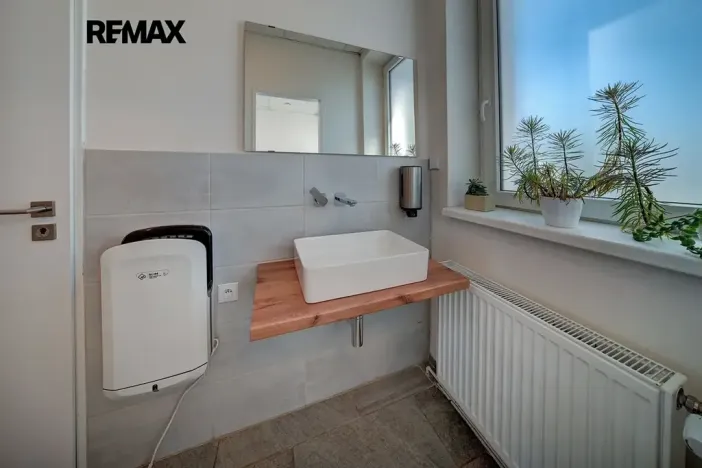 Pronájem kanceláře, Chlumec nad Cidlinou, Rooseveltova, 17 m2