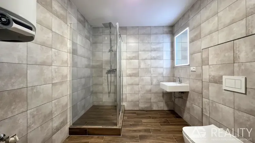 Prodej bytu 3+kk, Praha - Hlubočepy, Pod Žvahovem, 88 m2