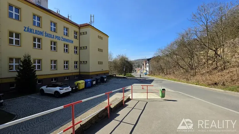 Prodej bytu 3+kk, Praha - Hlubočepy, Pod Žvahovem, 88 m2