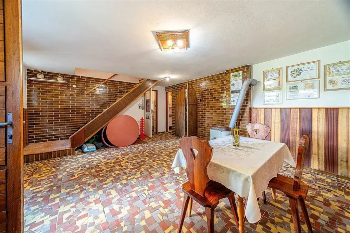 Prodej ostatní, Čejkovice