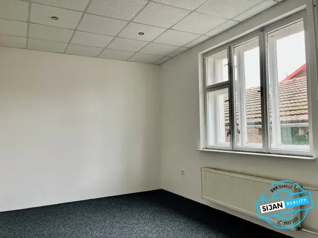 Pronájem kanceláře, Hlučín, Rovniny, 130 m2