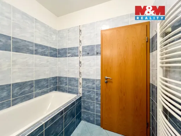 Pronájem bytu 1+kk, Praha - Zbraslav, Karla Černého, 31 m2