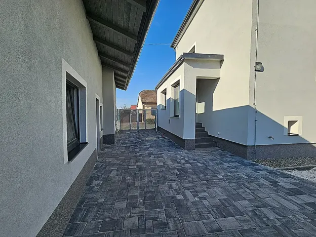 Prodej rodinného domu, Všetaty, V Sejtí, 140 m2