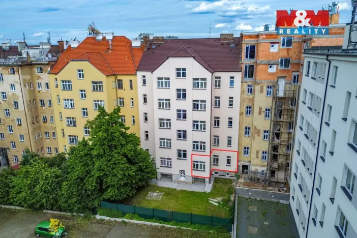Pronájem bytu 2+kk, Plzeň - Jižní Předměstí, Klatovská třída, 68 m2
