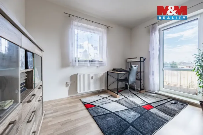 Prodej bytu 3+kk, Chýnov, Slunečný vrch, 80 m2