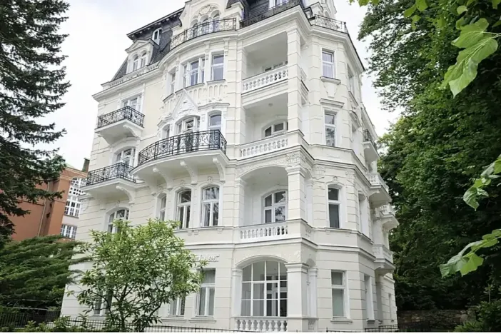 Prodej bytu 3+1, Karlovy Vary, Krále Jiřího, 154 m2